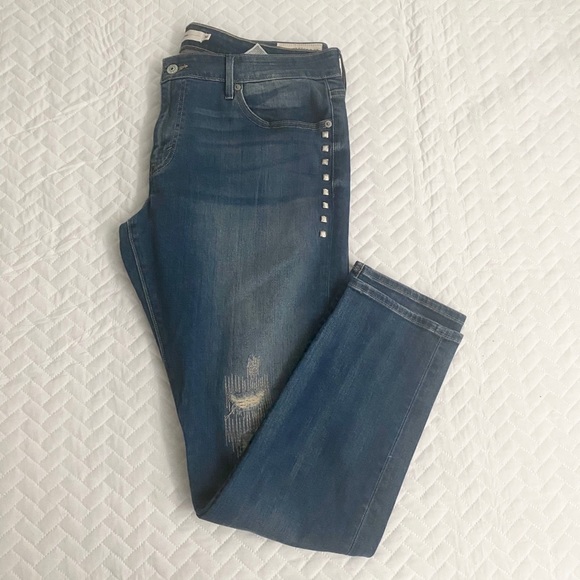 Levi's Denim - Levi’s Boyfriend Skinny Distressed Jeans